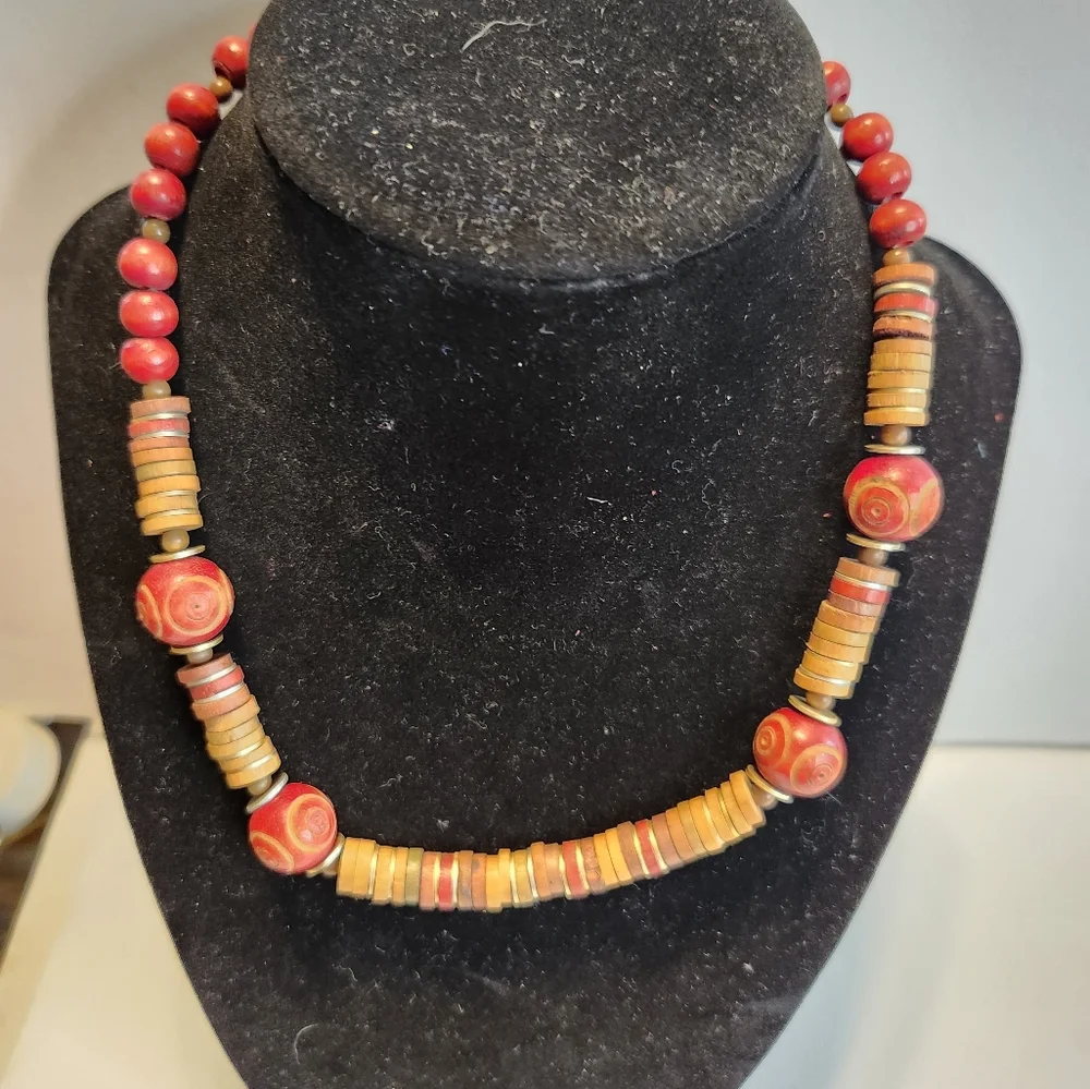 55 Red and tan wooden necklace 17 inches. - Picture 1 of 4